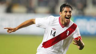 Perú venció 1-0 a Ecuador con golazo de Claudio Pizarro y va con fe a Colombia