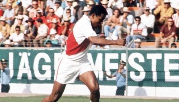 Teóflo Cubillas tiene 10 goles en la historia de los Mundiales. (Foto: AFP)