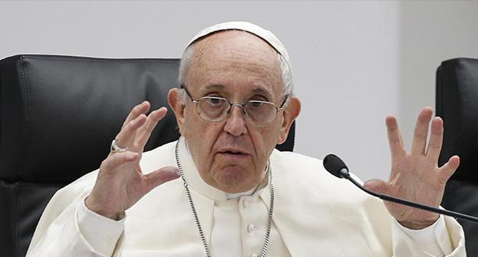 El papa Francisco criticó a quienes manipulan la realidad e invitó a jóvenes a \"gritar\". (EFE)