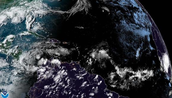 El ciclón tropical "Dos" durante su paso por el Caribe hacia Centroamérica.