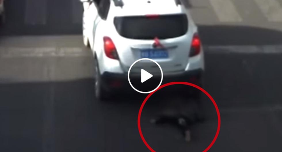 Esta es la grabación de YouTube que ha indignado a todas las redes sociales y es que un niño que estaba descuidado se cayó en la pista, fue arrollado por un muchacho y posteriormente salió ileso. (Foto: captura)