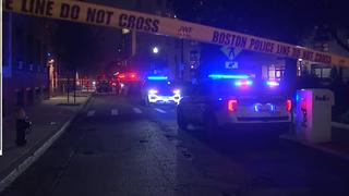 Explosión de paquete en campus universitario de Boston deja al menos un herido
