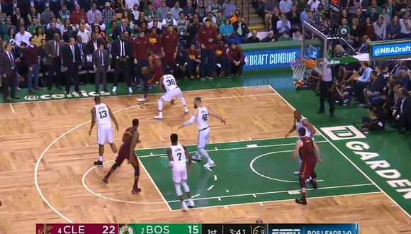 Cavaliers vs. Celtics: el espectacular triple de LeBron James | VIDEO