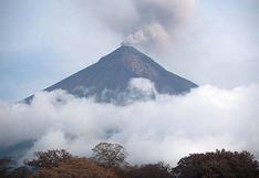 Volcán de Fuego continúa activo con 7 explosiones por hora