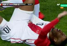 Perú vs. Paraguay: Jefferson Farfán se enojó tras recibir esta dura falta | VIDEO