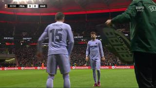 Lesión de Gerard Piqué: defensor sintió una molestia y abandonó el Barcelona vs. Frankfurt