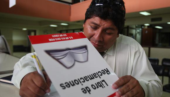 Los reclamos presentados por los consumidores en el Libro de Reclamaciones serán reportados al Sirec. (Foto: Andina)