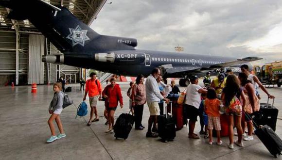 México: Paso del huracán Odile dejó a 26.000 turistas varados