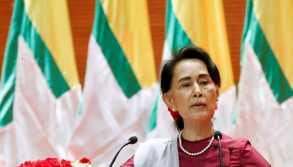 Suu Kyi, de 77 años y detenida en una prisión en Naipyidó, acumula un total de penas de 33 años a raíz de un maratón de juicios celebrados con secretismo desde el golpe de Estado del 2021.