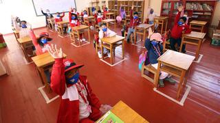 Minedu modifica las disposiciones para el retorno las clases escolares presenciales