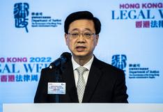 Líder de Hong Kong da positivo al coronavirus tras reunirse con Xi Jinping en la APEC 