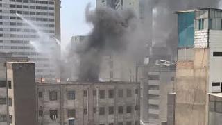 Incendio en edificio multifamiliar de Jr. Moquegua en Cercado