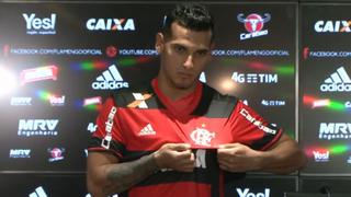 Miguel Trauco fue presentado oficialmente en Flamengo [VIDEO]