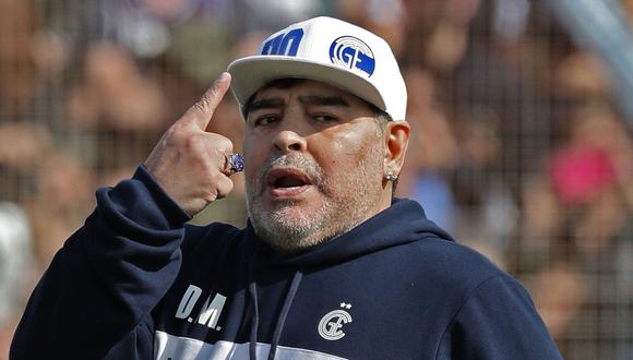 Diego Maradona es técnico de Gimnasia, donde salvó del descenso. (Foto: AFP)
