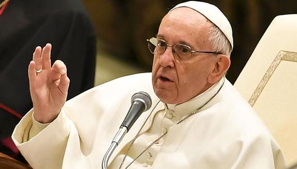 Papa llama a "establecer puentes" en Venezuela ante la crisis