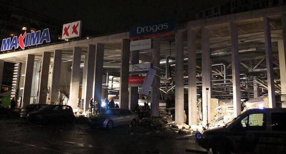 La tragedia habría sido provocada por la negligencia de la cadena de supermercados Maxima. (Foto: @Nepareizais)