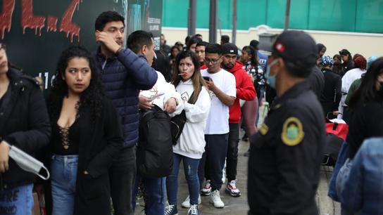 Daddy Yankee en Lima: así se desarrolló el ingreso de los fanáticos al Estadio Nacional. Fotos: Lenin Tadeo / @photo.gec
