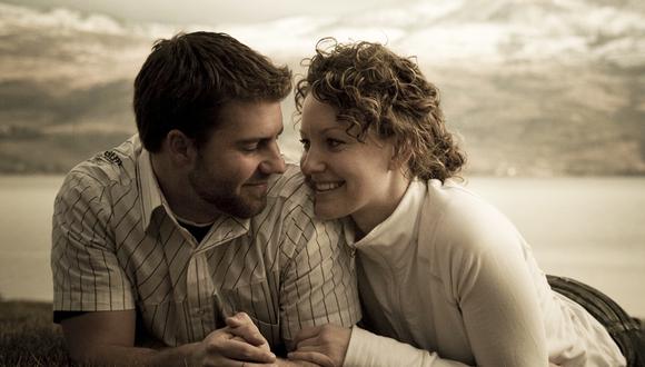 Un gran paso: Razones para vivir juntos antes del matrimonio