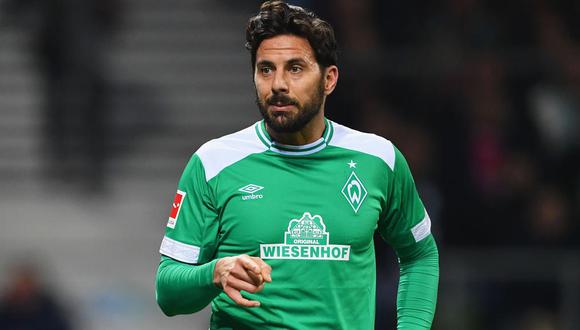 Claudio Pizarro extendió su vínculo con el Werder Bremen por un año más. (Foto: AFP)