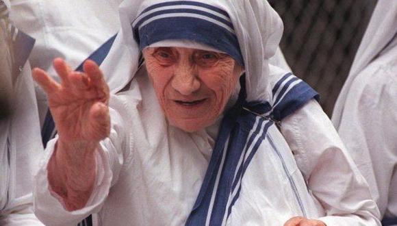 La Madre Teresa de Calcuta ser&aacute; canonizada luego de que el papa Francisco firmara el decreto que reconoce su milagro. (Foto: AP)