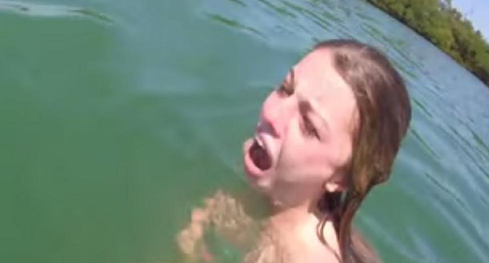 Mira la reacción de esta chica frente a criatura marina. (Foto: Captura)