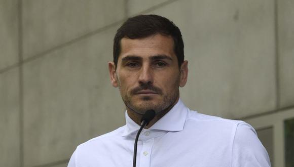 Iker Casillas ha comenzado a aparecer en las transmisiones de la Kings League de Piqué e Ibai Llanos. (Foto: AFP)