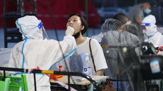 China: Detectan 700 nuevos casos de coronavirus, 614 de ellos por contagio local