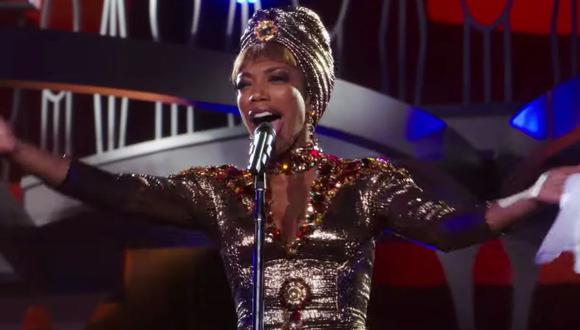 Naomi Ackie da vida a Whitney Houston en la película biográfica "Quiero bailar con alguien". (Foto: Captura de video)