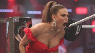 La madre de Lana, superestrella de WWE, dio positivo por coronavirus y se encuentra internada en UCI