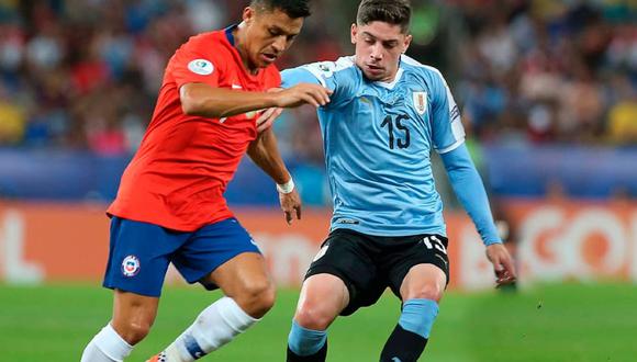 Chile vs. Uruguay chocan por la fecha 18 de las Eliminatorias a Qatar 2022. (Foto: AFP)