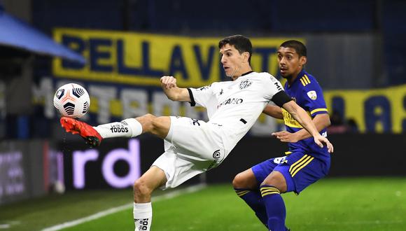 River Plate le ganó a Mineiro: FIFA falló a favor del club argentino en el caso Nacho Fernández | Foto: EFE