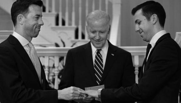Joe Biden ofició boda gay entre dos empleados de la Casa Blanca