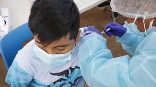 Minsa: más del 52% de menores han sido vacunados contra el COVID-19 a nivel nacional 