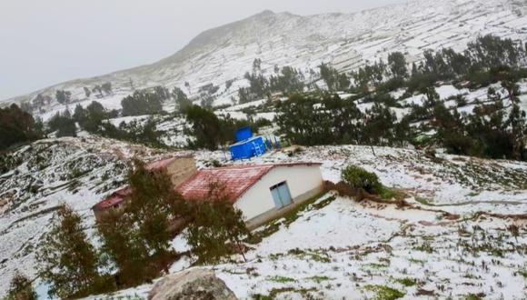 Por tercera vez, una intensa granizada afectó 70 hectáreas de diferentes cultivos en varios centros poblados del distrito de Acoria. Foto: Andina