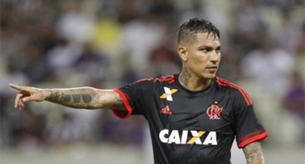 Paolo Guerrero no tuvo el debut esperado este 2016 con Flamengo. Falló varios goles y en la tanda de penales erró el disparo definitivo que le dio la victoria al Ceará por la Copa Asa Branca (Foto: Flamengo)