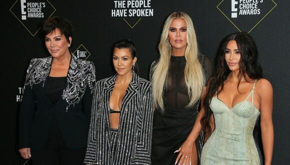 Kris Jenner, Kourtney Kardashian, Khloé Kardashian y Kim Kardashian. (Foto: Jean-Baptiste Lacroix | AFP)