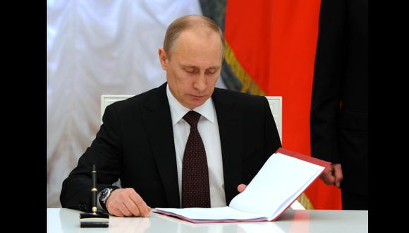 Rusia completó la anexión de Crimea con firma de Vladimir Putin