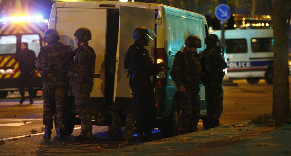 La policía durante atentados en París (Foto: EFE)