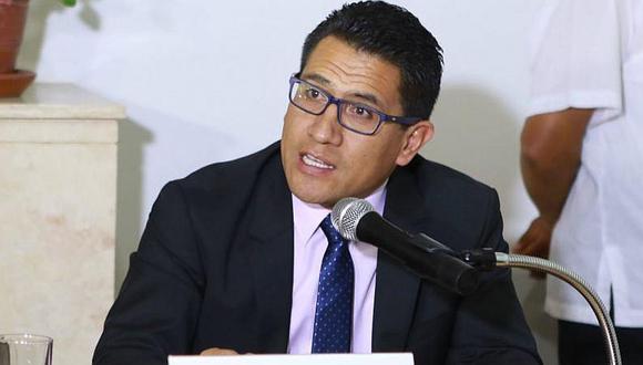 Amado Enco reveló las indagaciones han “evidenciado” que León realizó “contrataciones de personal fantasma” en su despacho parlamentario. (Foto: GEC)