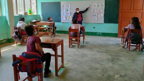 El Minsa informó que el 97% de los servicios educativos semipresenciales se encuentran en zonas rurales. (Foto: GEC)