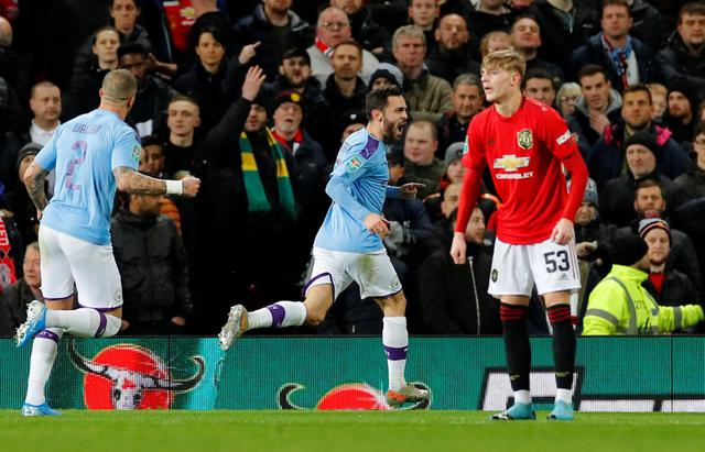 Manchester United vs. Manchester City: las mejores imágenes del derbi por la Copa de la Liga inglesa. (Foto: REUTERS/Phil Noble)