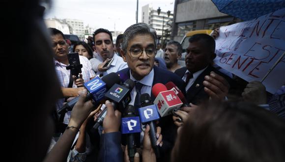 El fiscal José Domingo Pérez se mostró a favor de la salida de la fiscal de la Nación, Patricia Benavides, tras denuncia en su contra por presuntamente liderar una red criminal. (Foto: Hugo Pérez / @photo.gec)