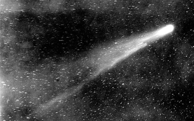 El paso del cometa Halley causó pánico en 1910 - 1