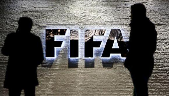 FIFA suspendió aportes financieros a la Conmebol y Concacaf