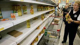 Venezuela está a punto de quedarse sin aceite y leche en polvo