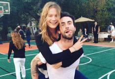 Adam Levine, de Maroon 5, recibe de su esposa la más feliz y tierna sorpresa