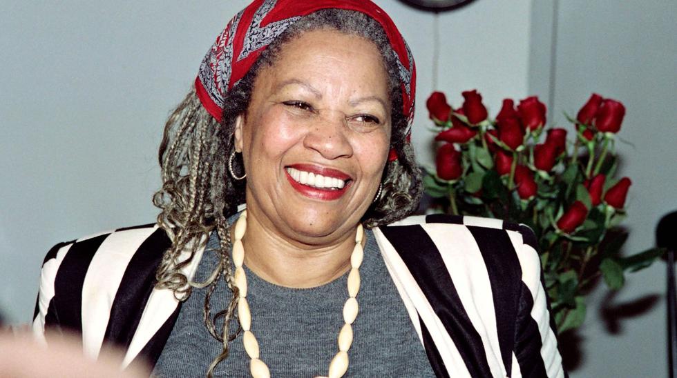 La premio Nobel de literatura Toni Morrison, precursora y gigante de la literatura moderna cuya imaginación desbordante expresada en obras como "Beloved" y “Song of Solomon” (“La canción de Salomón”) transformó las letras estadounidenses, falleció. (Foto: Agencia)