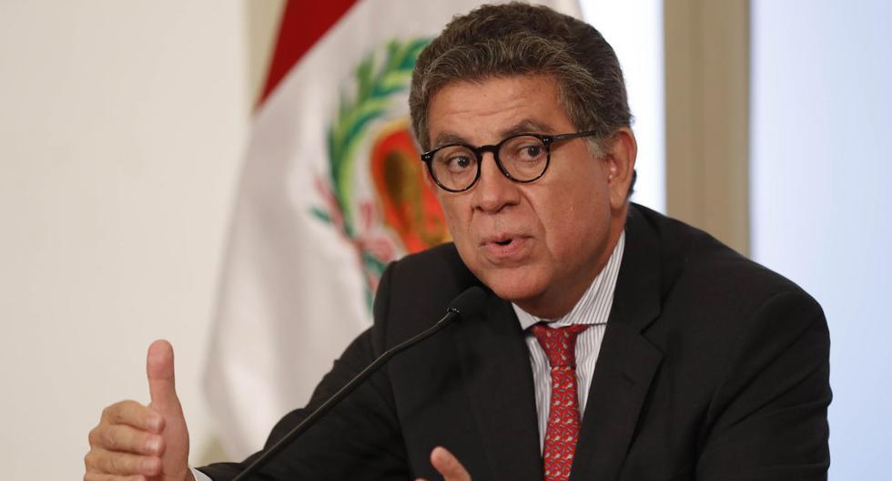 El canciller de nuestro país, Gustavo Meza -Cuadra, se pronuncia durante una rueda de prensa con corresponsales extranjeros este lunes en Lima. (Foto: EFE)