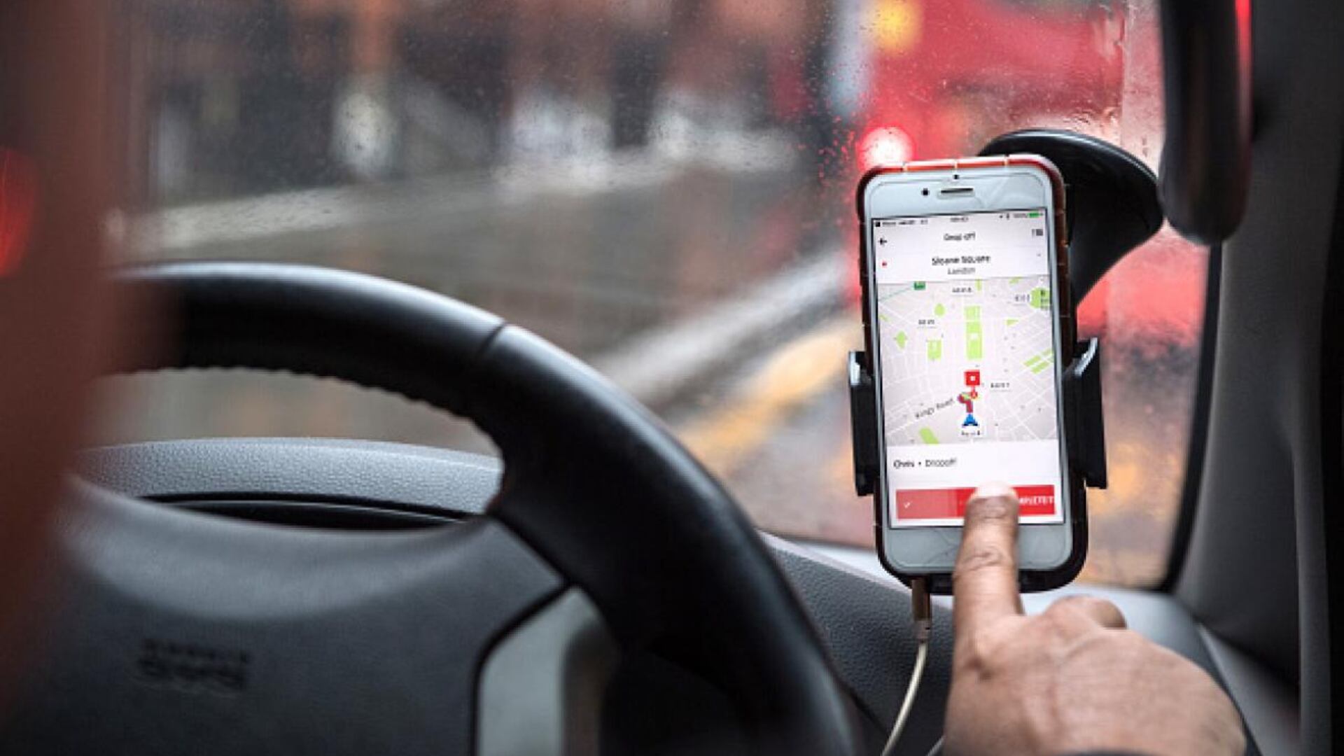 “Checa tu taxi”, lanzada en agosto del 2018, está nuevamente disponible para los consumidores.