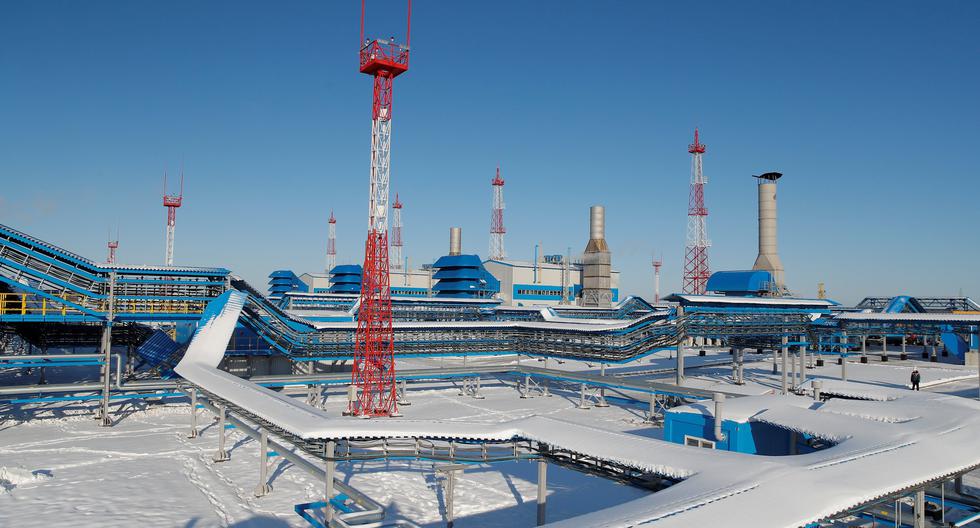 Varios países de la Unión Europea dependen del gas de Rusia. En la imagen se ve la planta de Gazprom ubicada en Siberia. (REUTERS / Maxim Shemetov).